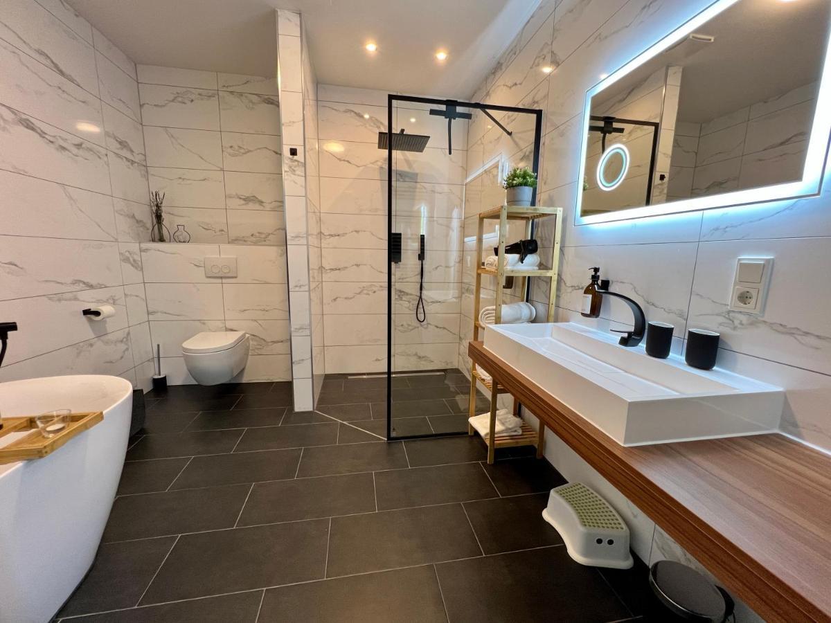 בוסן-אקלהאוזן Junipro Luxury Apartments מראה חיצוני תמונה