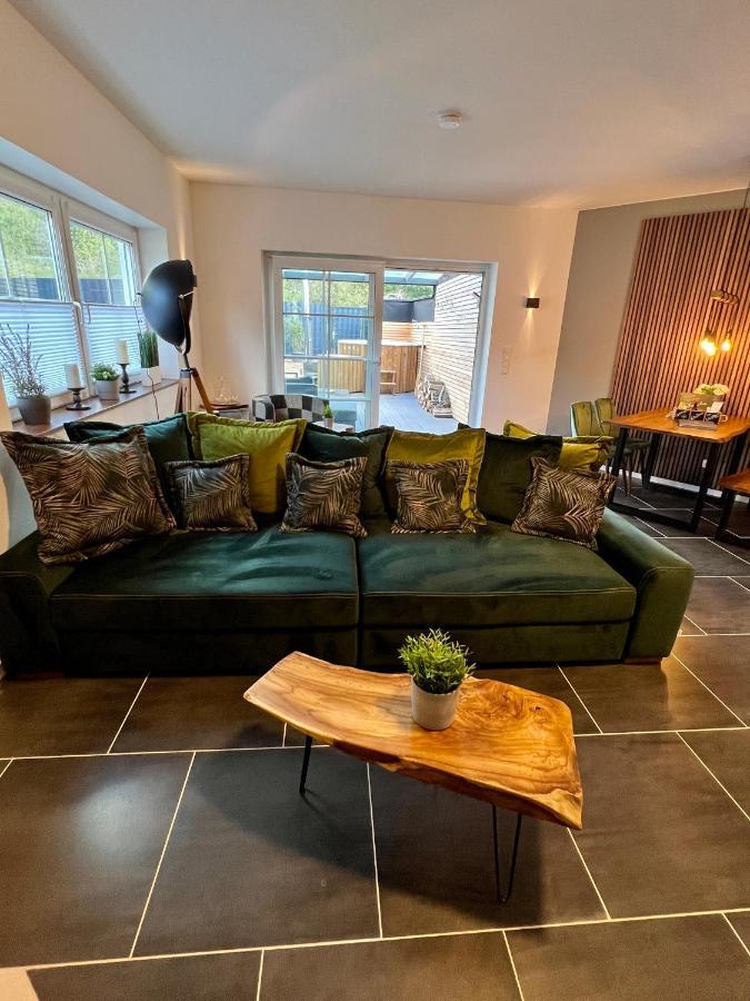 בוסן-אקלהאוזן Junipro Luxury Apartments מראה חיצוני תמונה